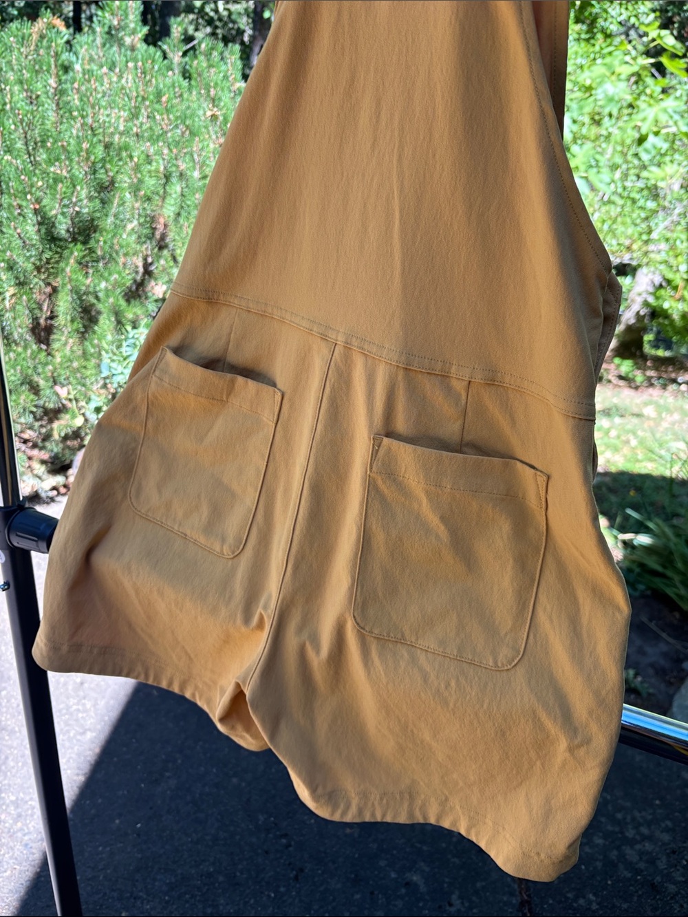 Wild Rye Eeva Short Overalls - Picture 8 of 10